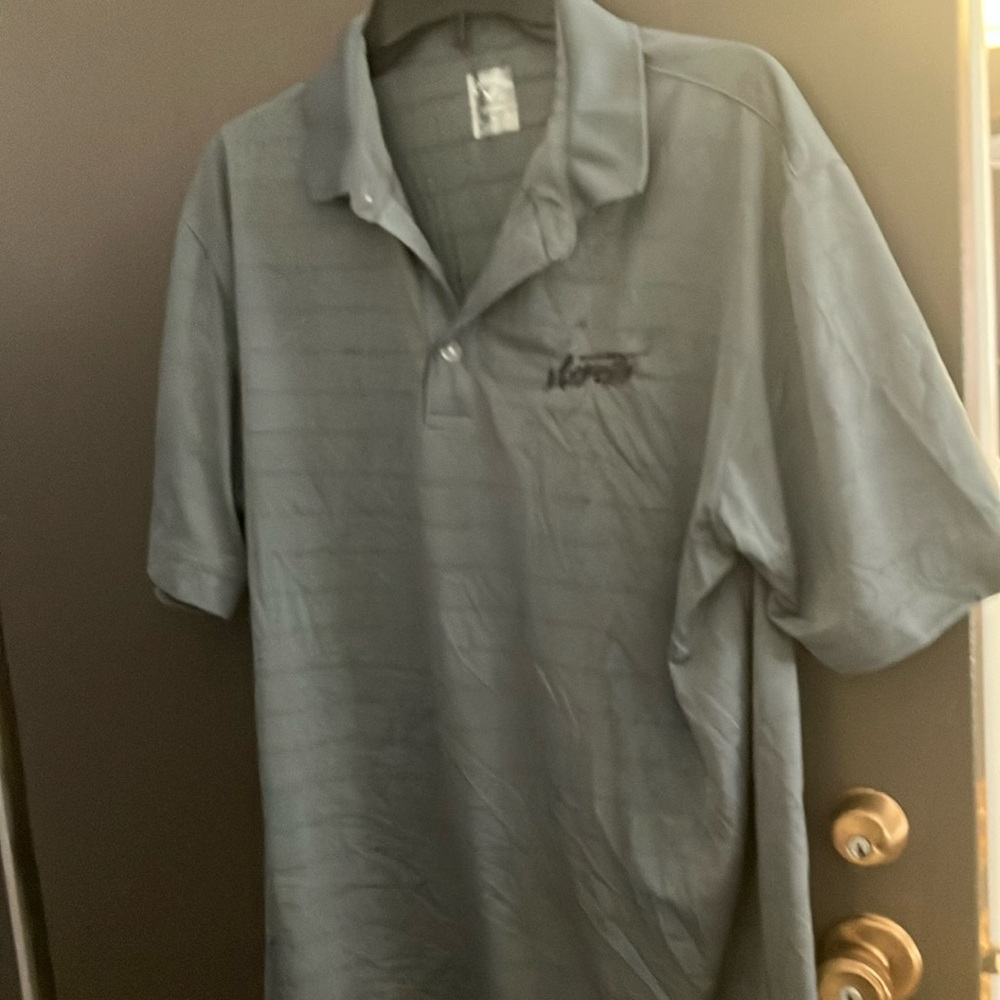 FINAL MARKDOWN Men’s callaway golf shirt large